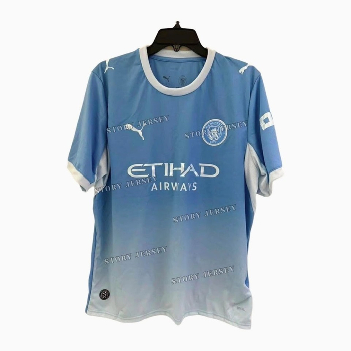 曼城2026-27赛季主场球衣渐变设计引发品牌革新热