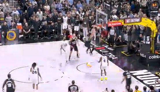 约基奇精准传球助攻戈登关键暴扣 掘金马刺末节