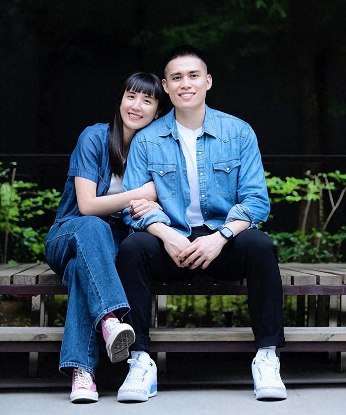 陈盈骏顶薪困境破局：妻子举家迁京助力后场核